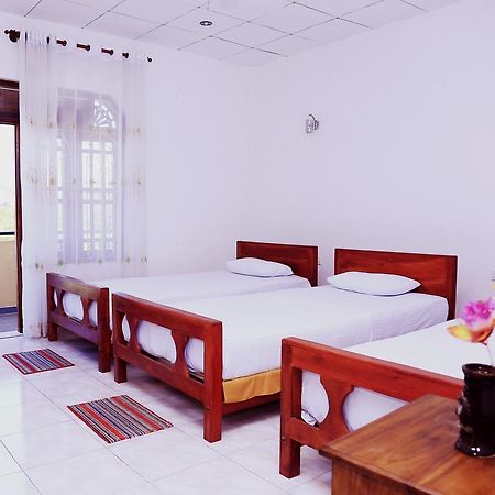 Centra Villa Kataragama Extérieur photo